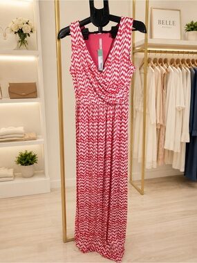 Gilli Pink and White Chevron Sleeveless Maxi Dress